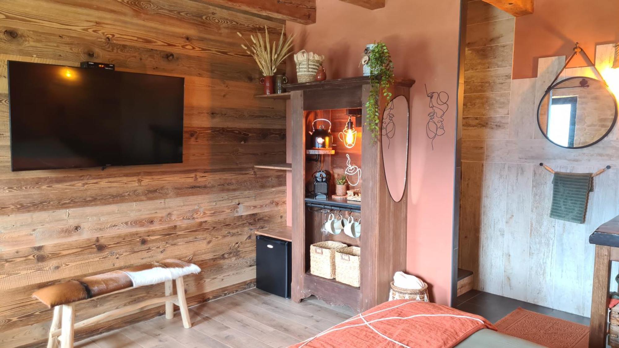Le Refuge Du Montagnard Bed and Breakfast Marthod Εξωτερικό φωτογραφία